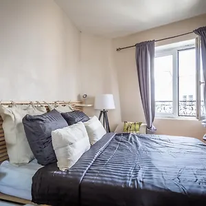  Appartement Petit Havre De Paix De 27m2 à Montmartre France